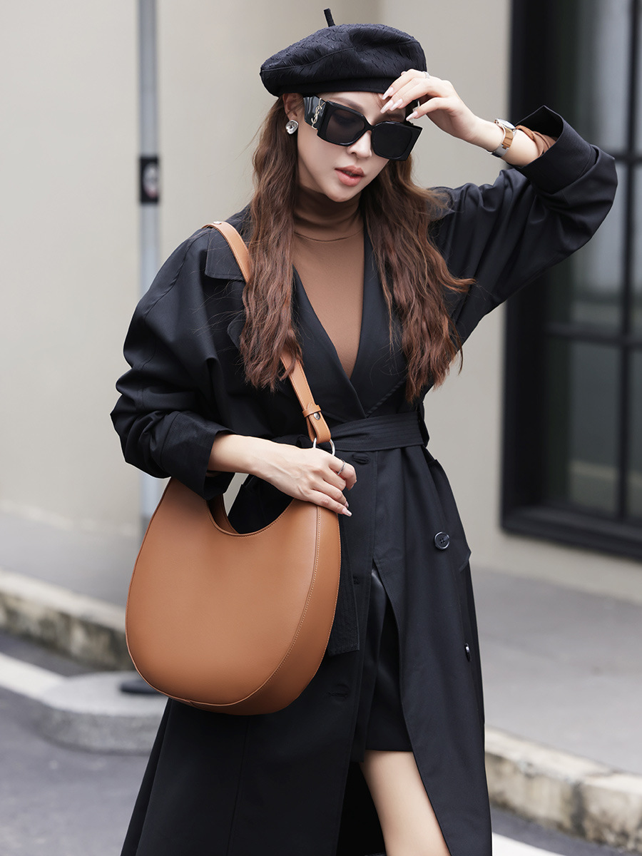 Minimalist Round Crossbody Bag